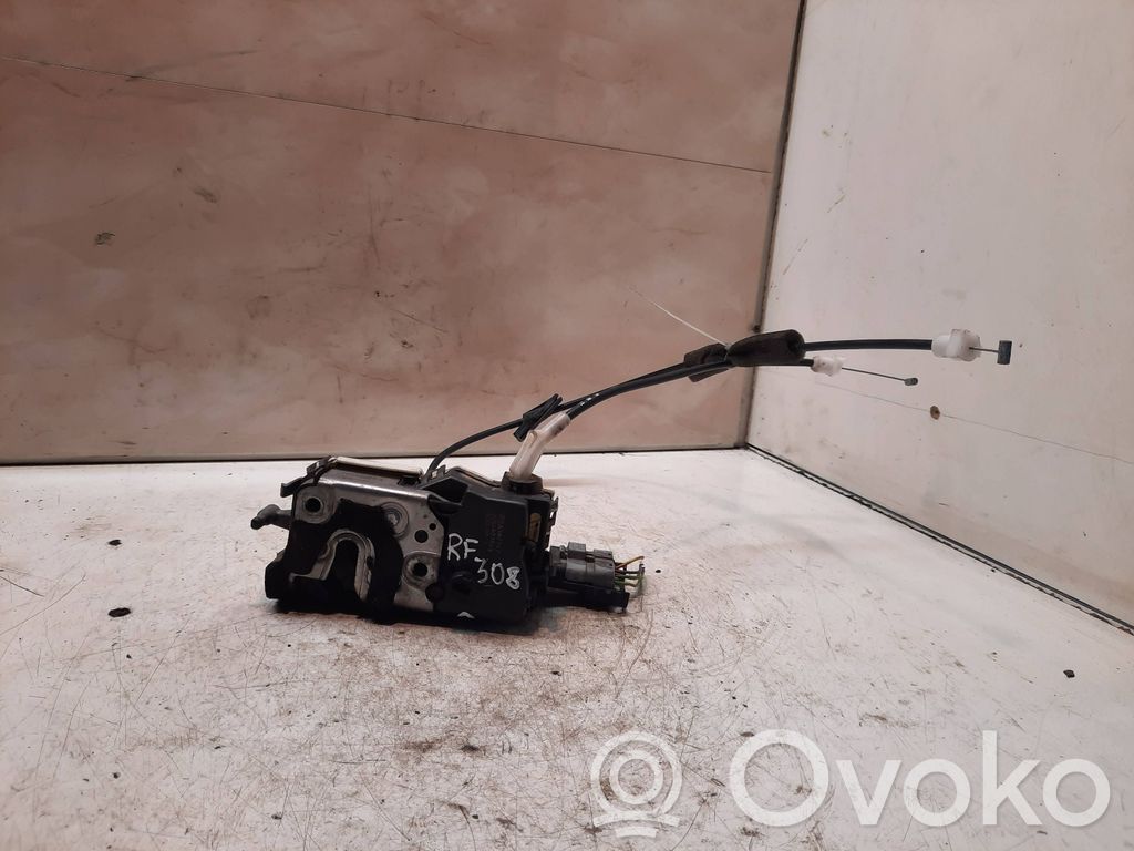 Peugeot 308 Front door lock 
