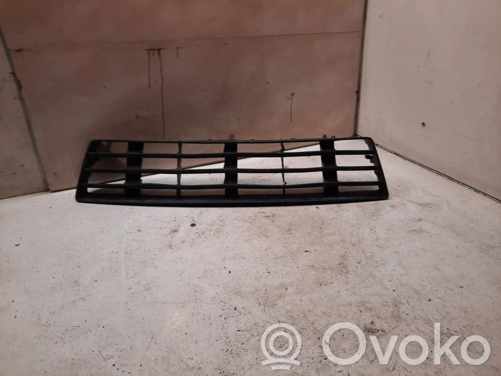 Audi A6 S6 C5 4B Front bumper lower grill 