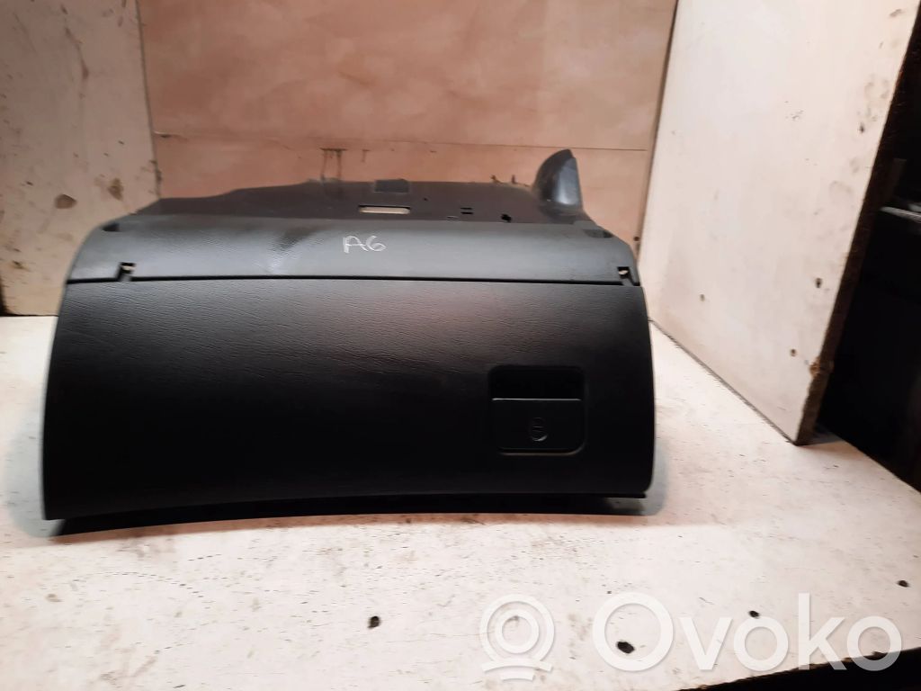 Audi A6 S6 C5 4B Glove box 