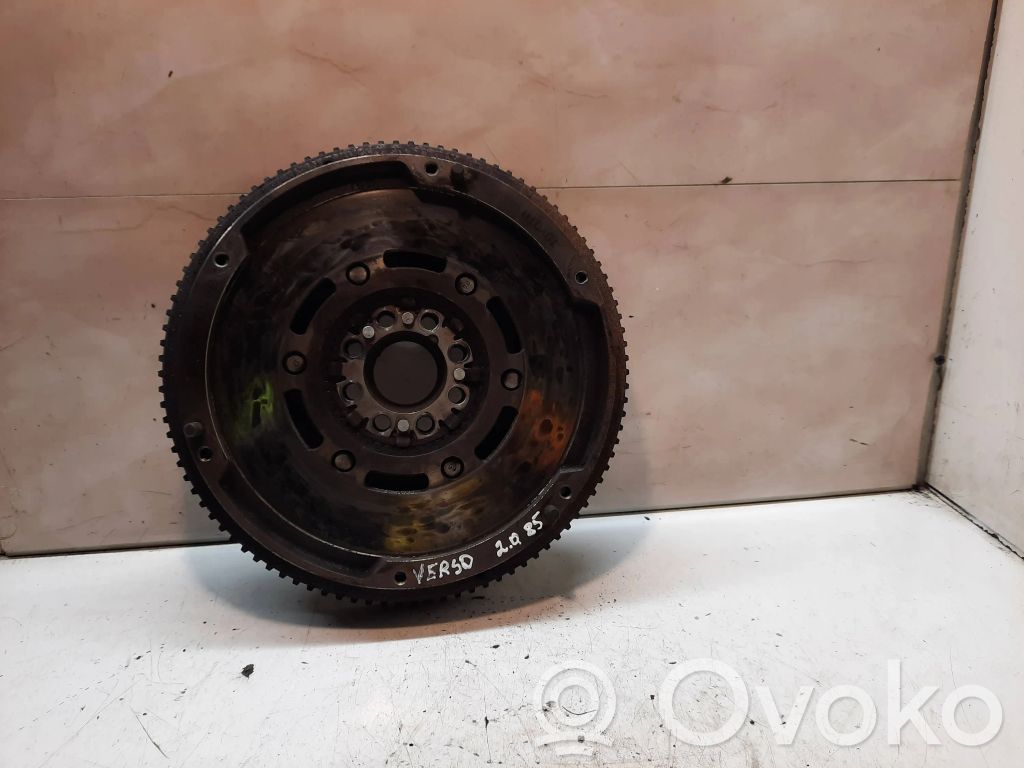 Toyota Corolla Verso E121 Volanta ambreiaj 