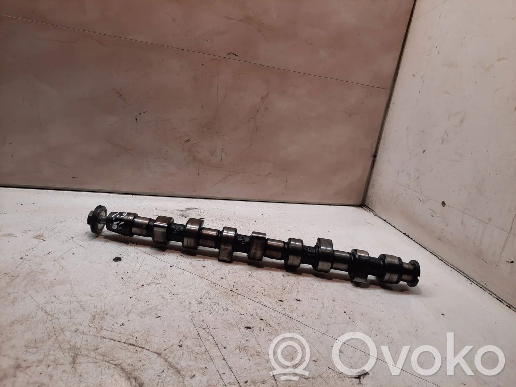 Audi 80 90 S2 B4 Camshaft 