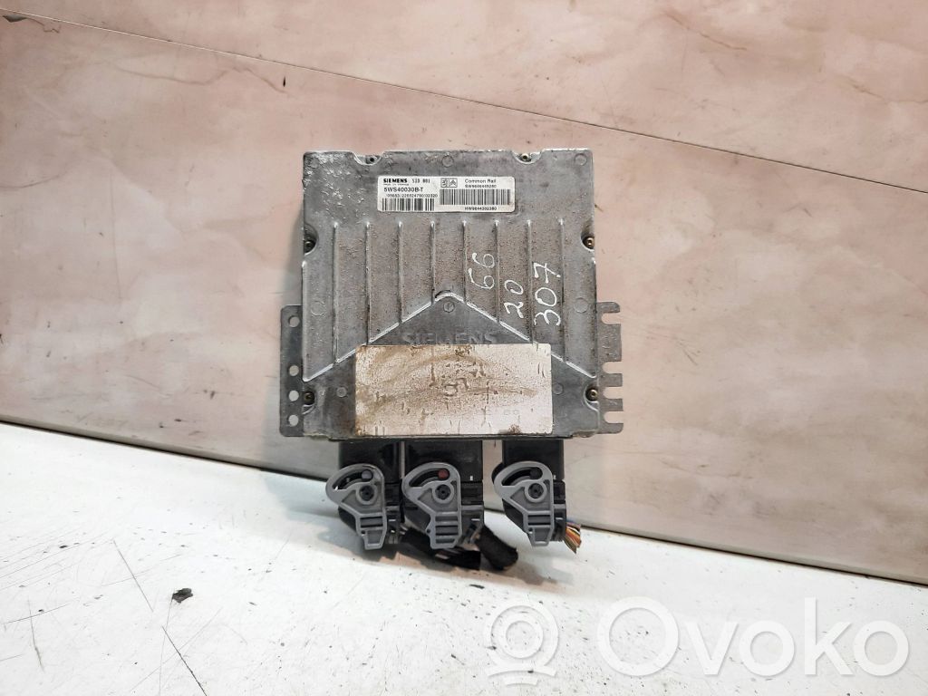 Peugeot 307 Engine control unit/module 