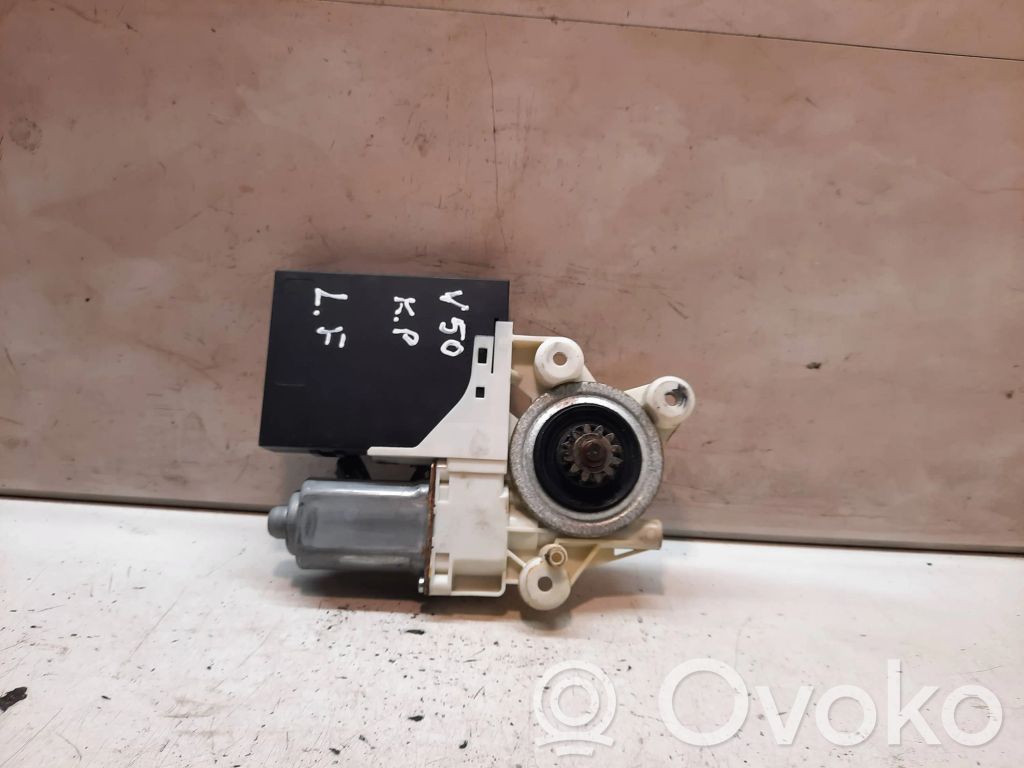 Volvo V50 Silnik regulatora szyby drzwi przednich 