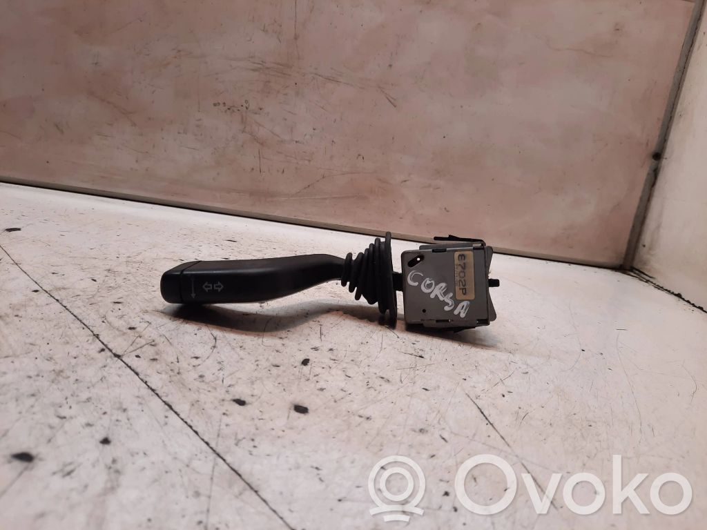 Opel Corsa C Indicator stalk 