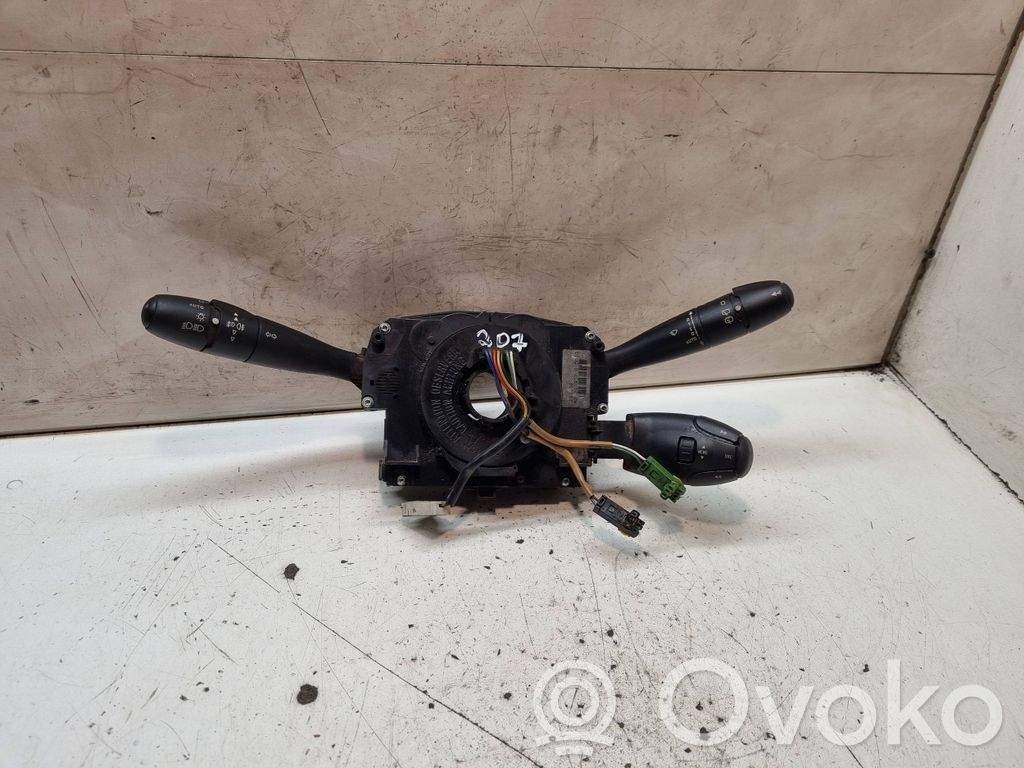 Peugeot 207 Wiper turn signal indicator stalk/switch 