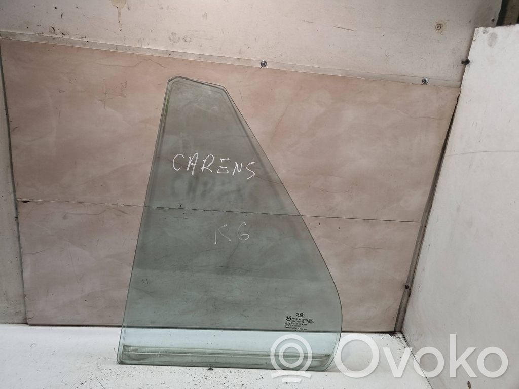 KIA Carens II Ventanilla de ventilación de la puerta trasera 