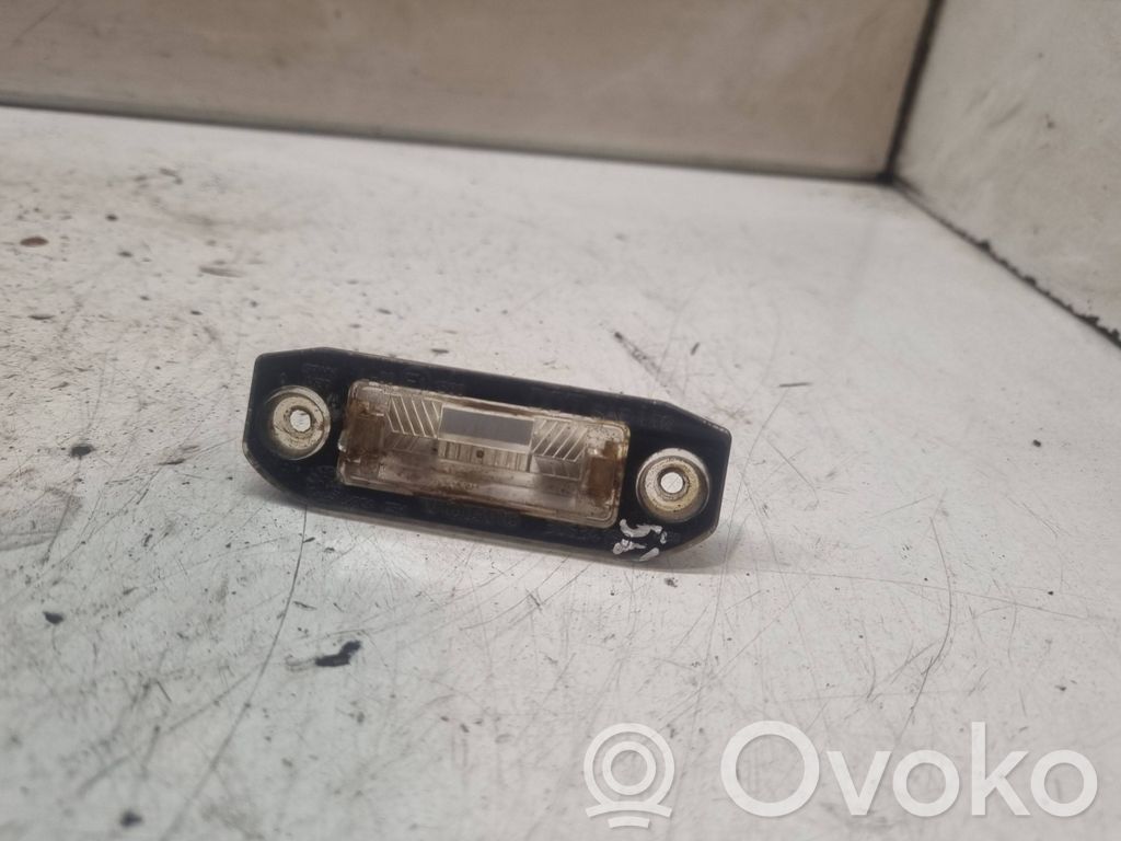 Volvo V50 Numerio apšvietimas 