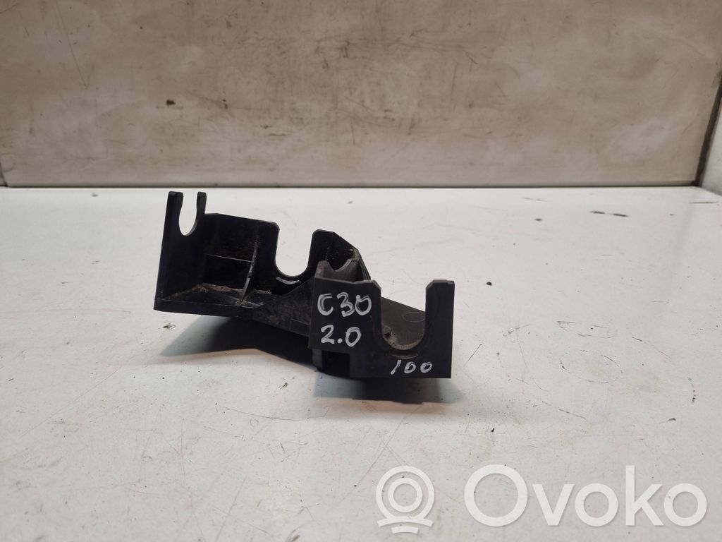 Volvo C30 Gear shift cable bracket 