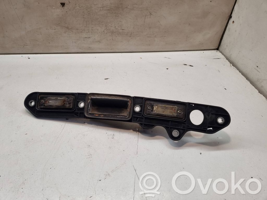 Volkswagen Touran I Éclairage de plaque d'immatriculation 