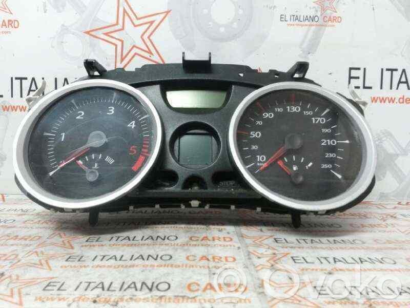Renault Megane II Speedometer (instrument cluster) 