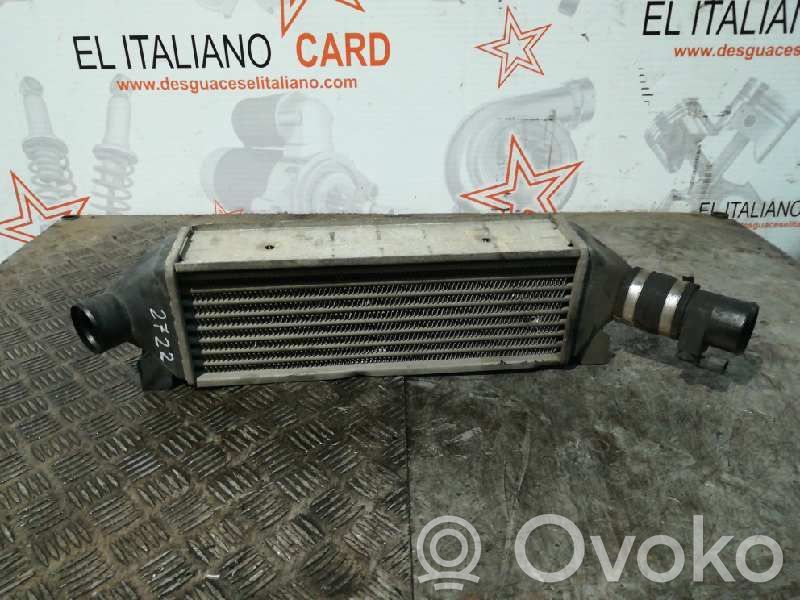 Starpdzesētāja radiators   2722