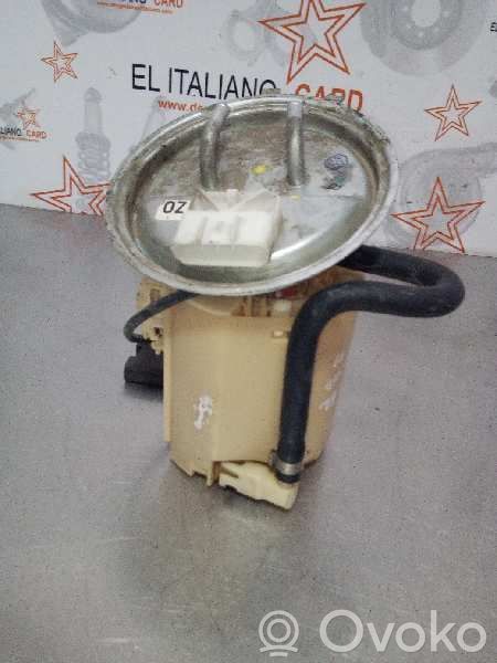 Polttoainesäiliön pumppu   4682