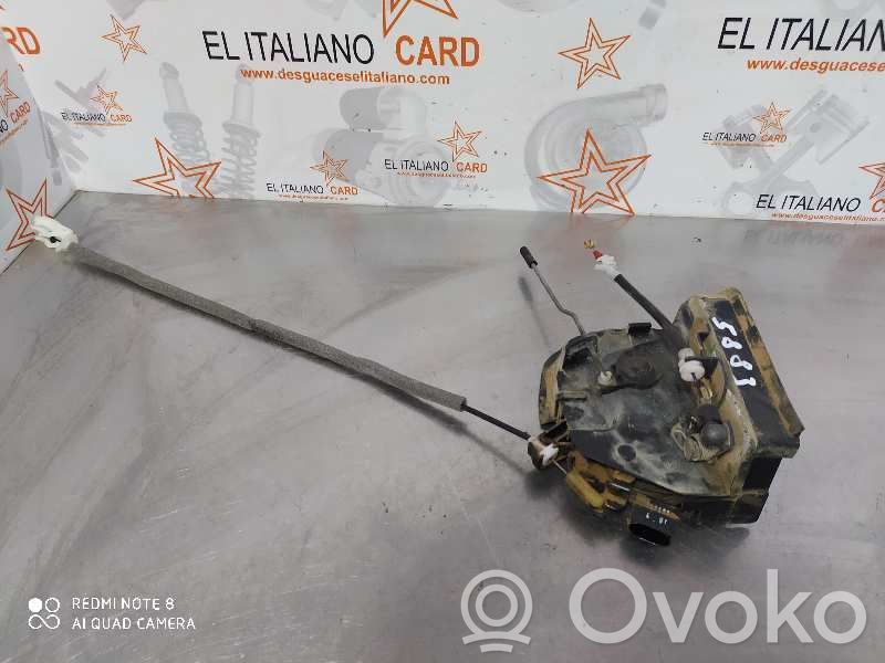 Rear door lock   5883