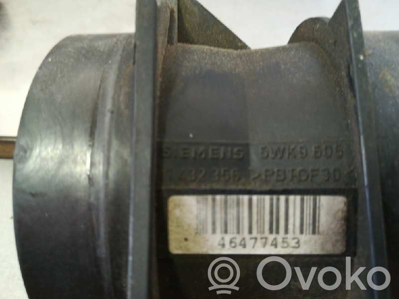 BMW 5 E39 Mass air flow meter 