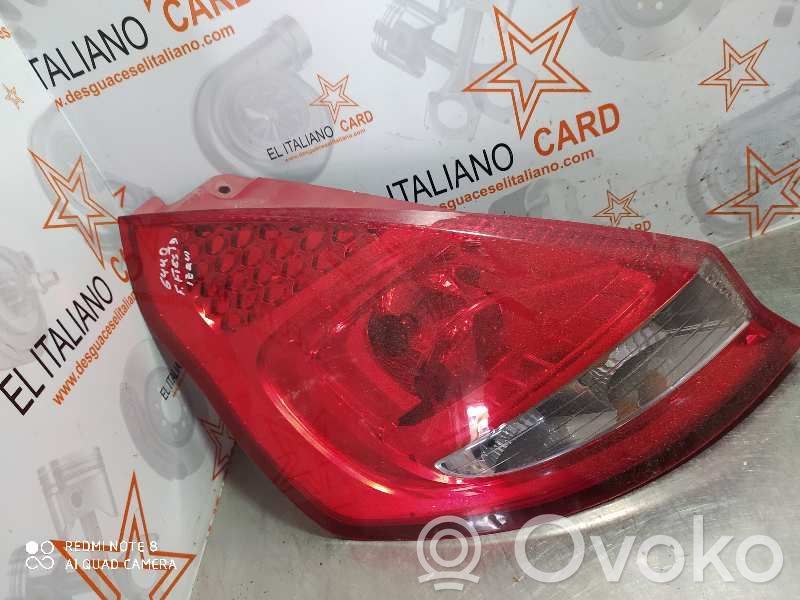 Rear/tail lights   6440