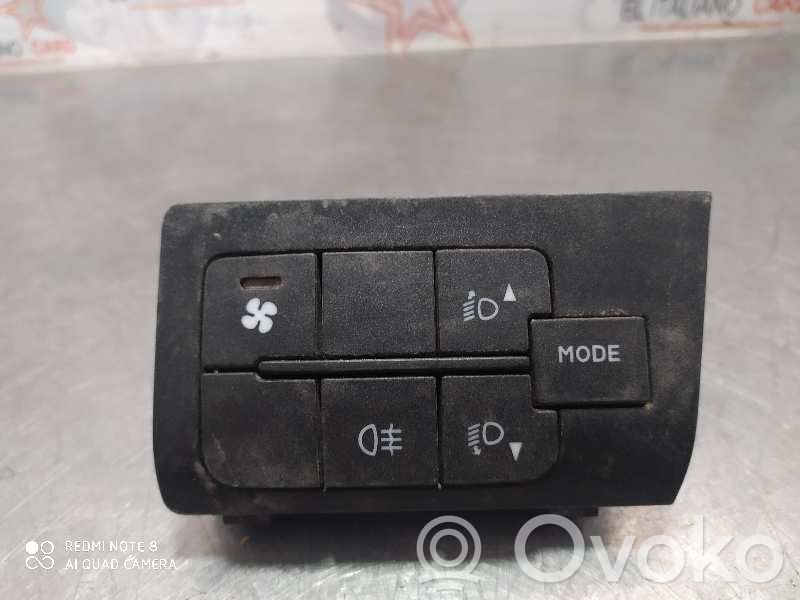 Panel lighting control switch   7355860850,7139
