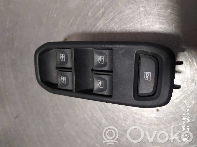 Interruptor del elevalunas eléctrico   7036