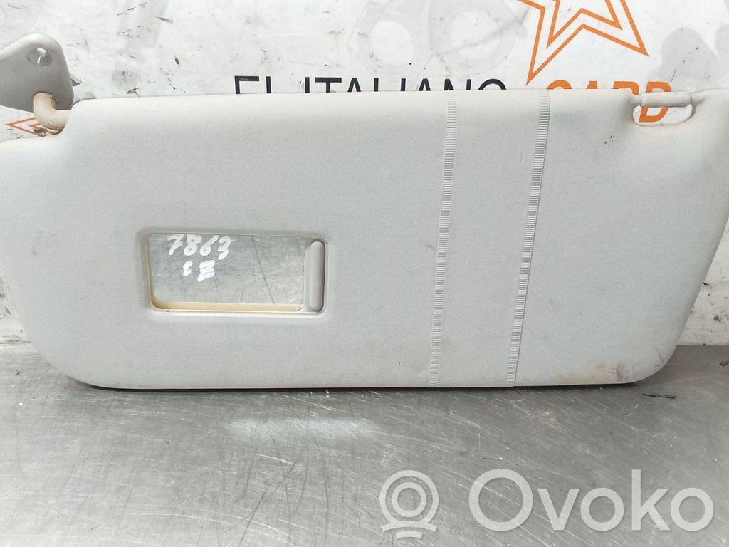 Sun visor