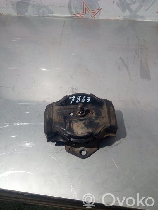 Mitsubishi Montero Engine mount bracket 