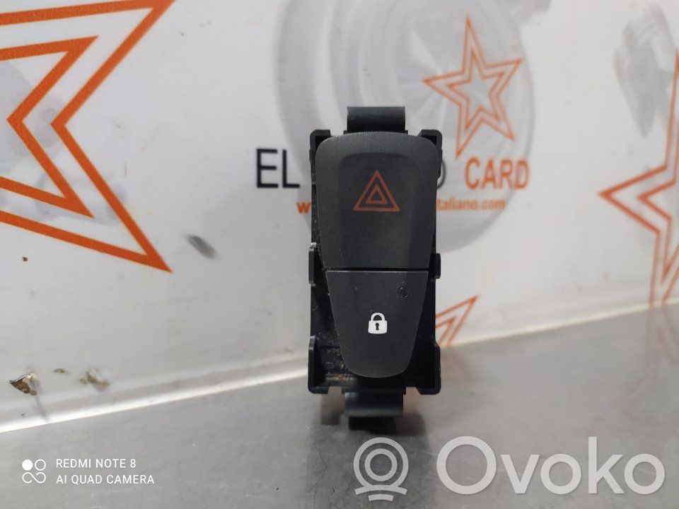 Hazard light switch   7950