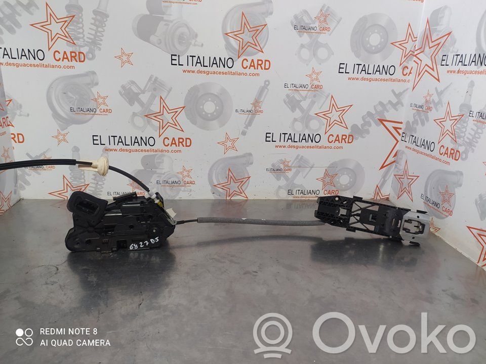 Volkswagen Golf SportWagen Front door lock 