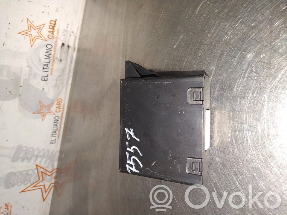 Toyota Corolla Verso E121 Módulo de confort/conveniencia 