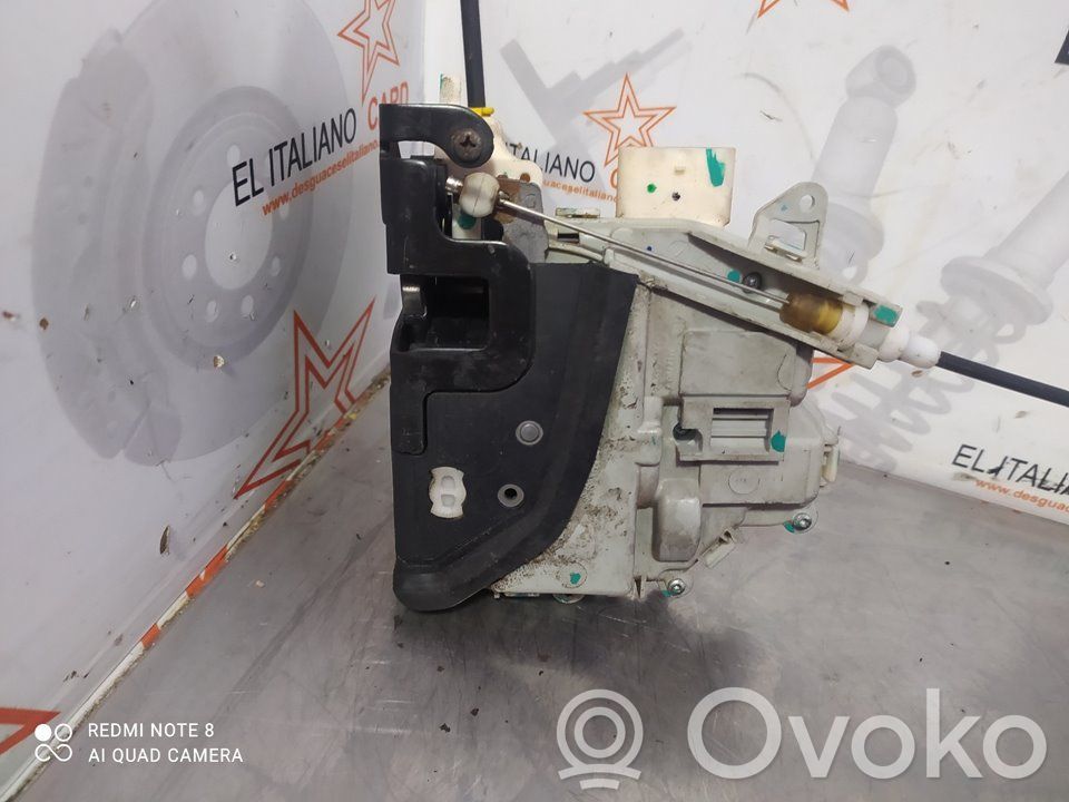 Etuoven lukko   8119