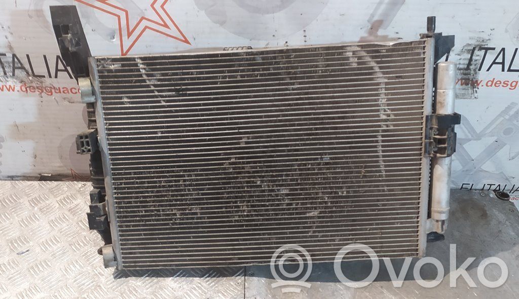 Dzesēšanas šķidruma radiators   8615