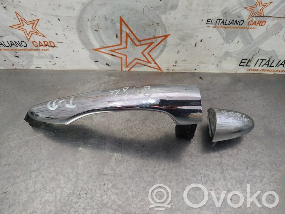 KIA Sportage Rear door exterior handle 