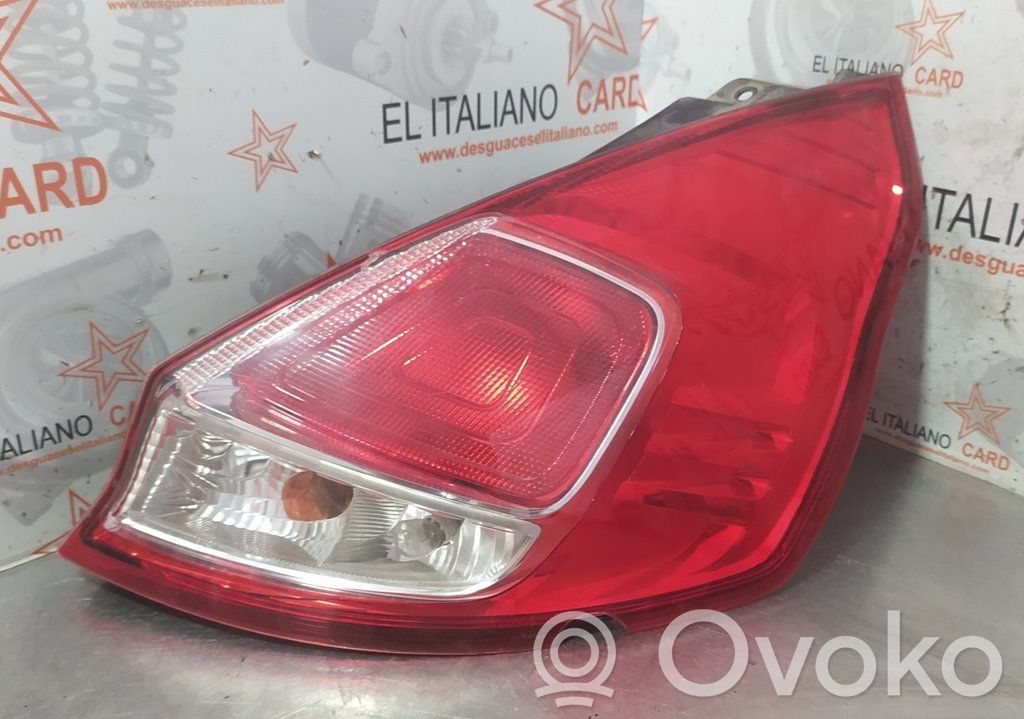 Rear/tail lights