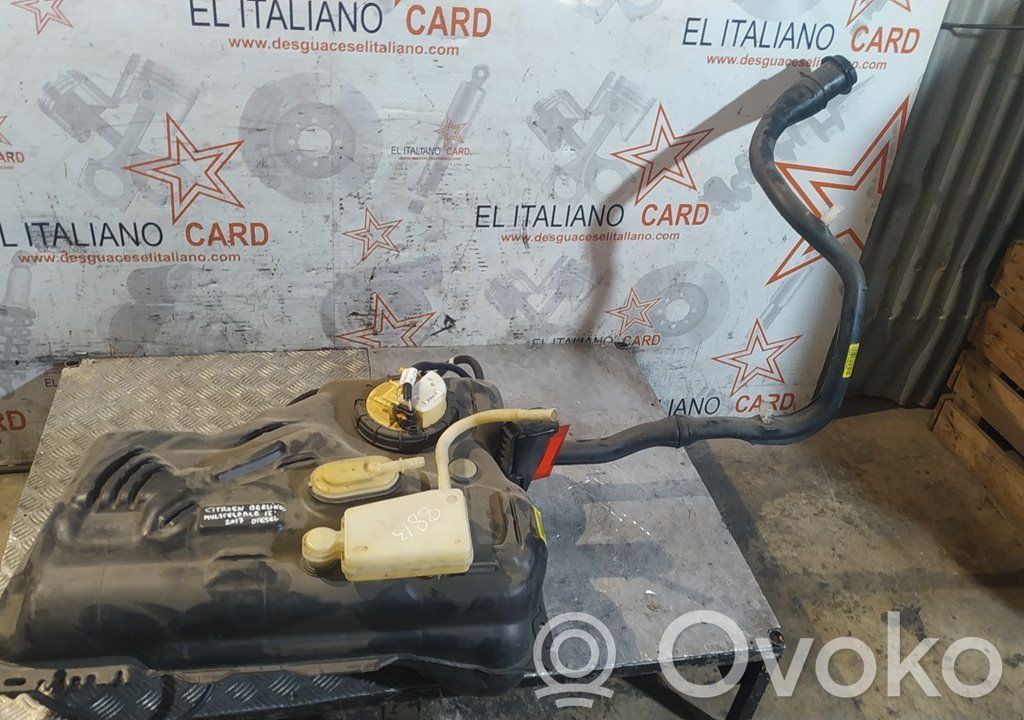 Depósito de combustible   4088806AA