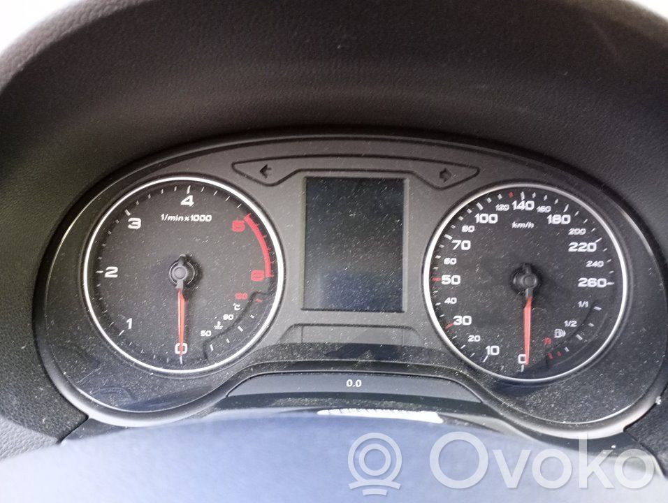Speedometer (instrument cluster)