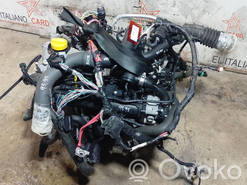 Dzinējs   H5FC4