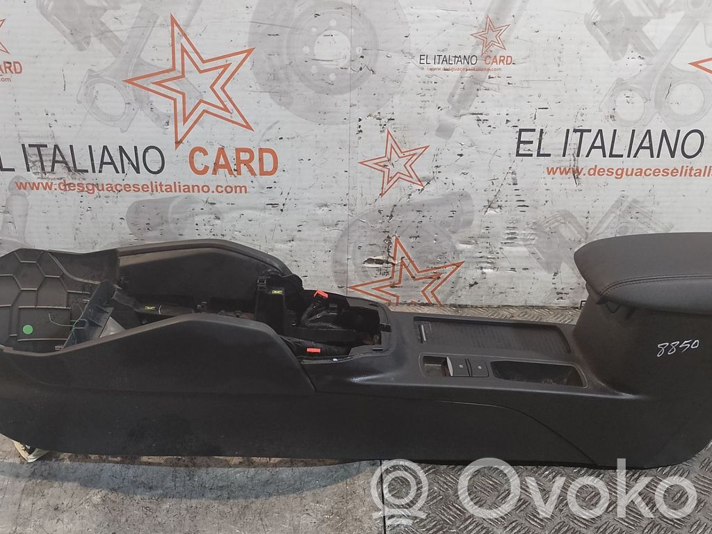 Ford Focus ST Consola central 