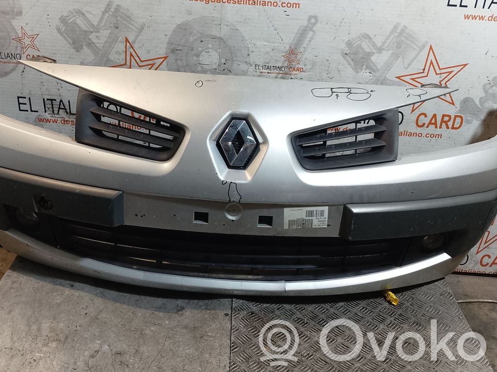 Front bumper   8200142000