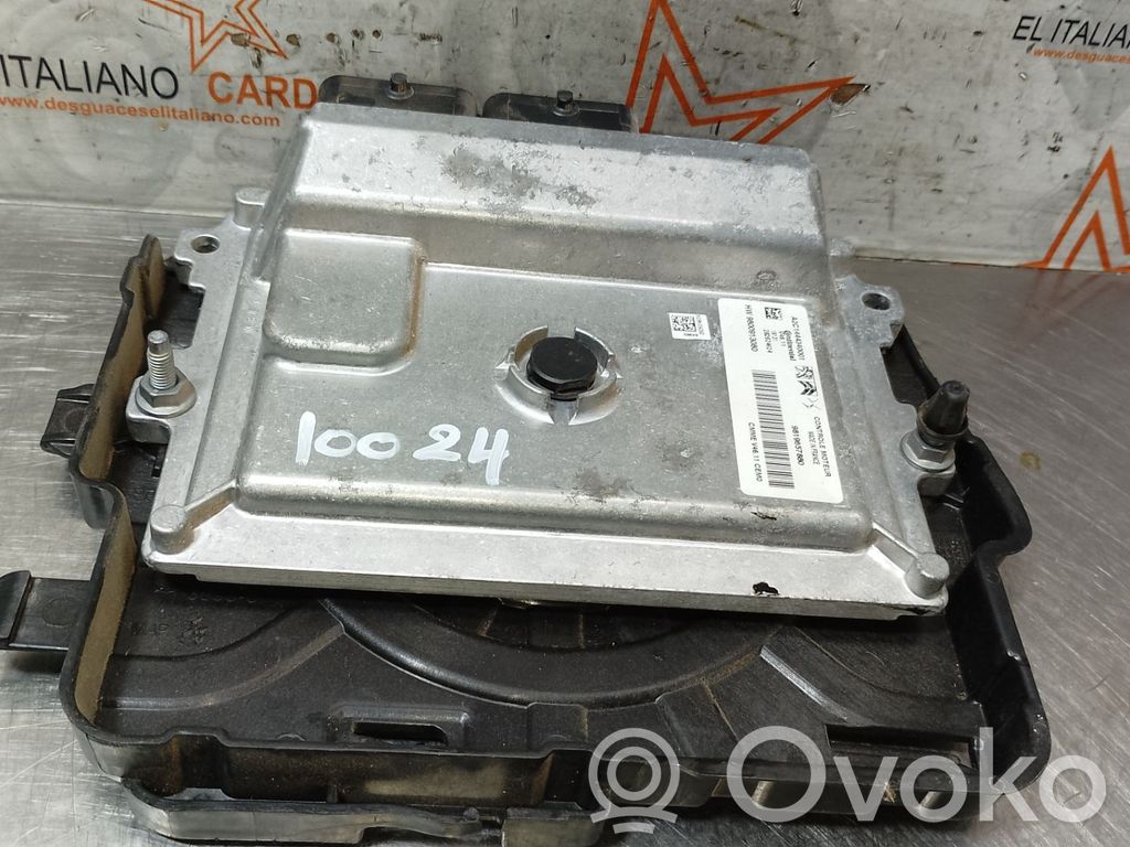 Unidad de control/módulo del motor   9819657880
