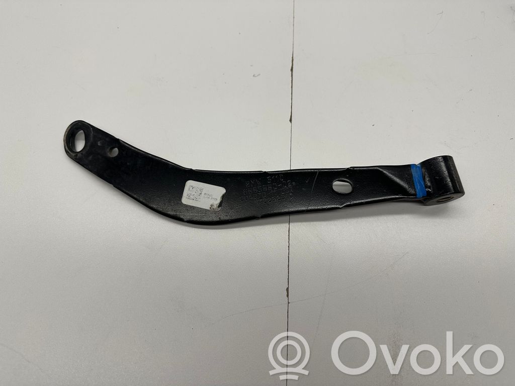 BMW X5 G05 Engine mounting bracket 