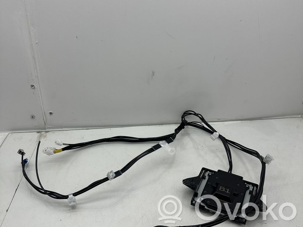 Toyota Corolla E210 E21 Aerial GPS antenna 