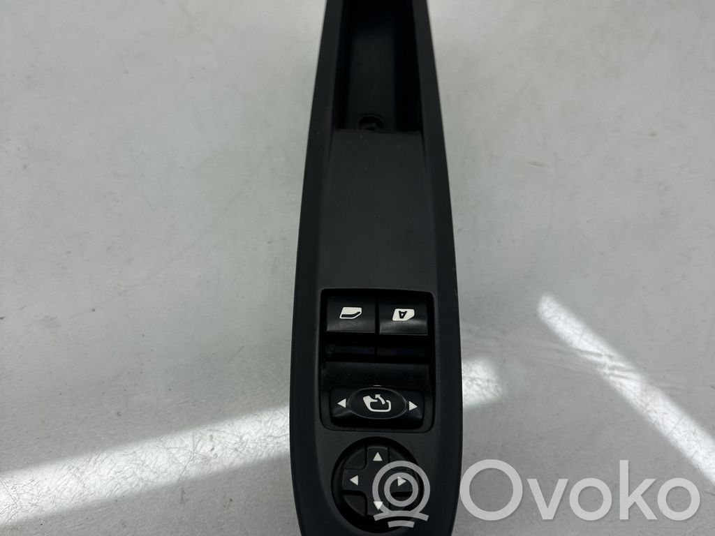 Citroen DS3 Electric window control switch 