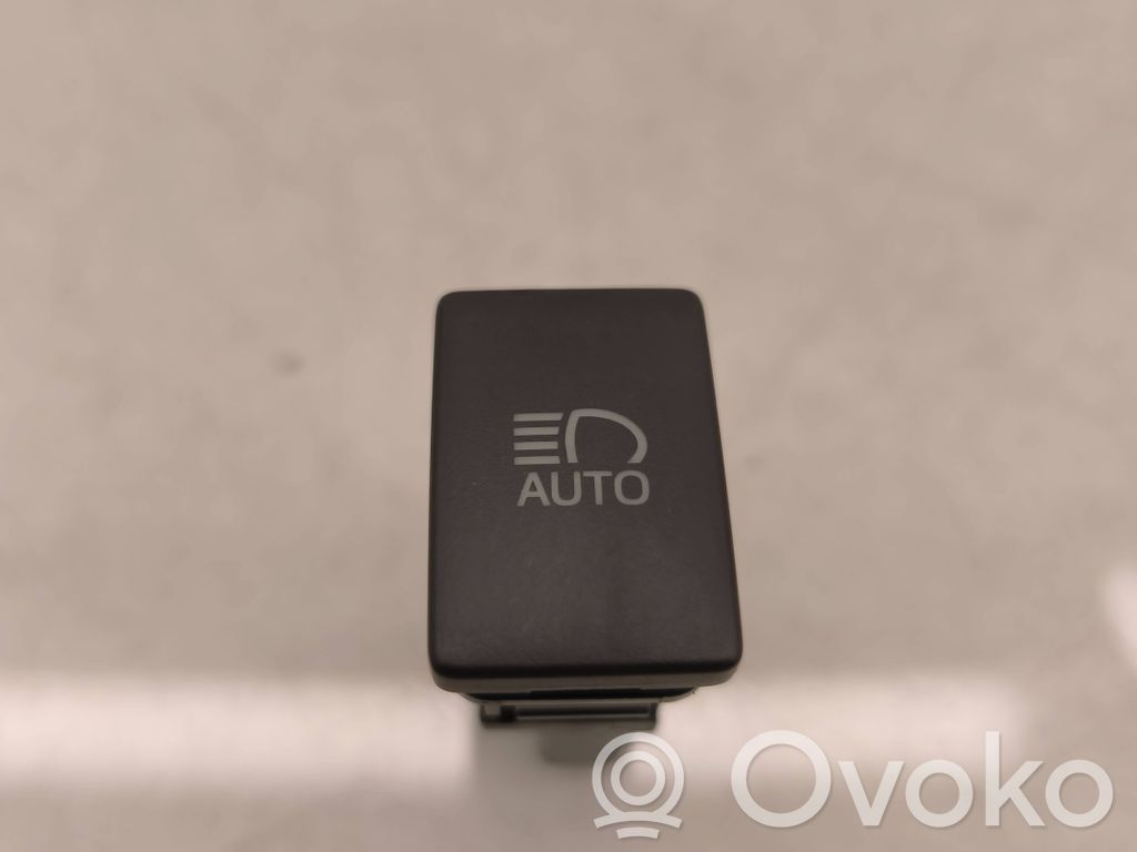 Toyota C-HR I Interruptor de luz 