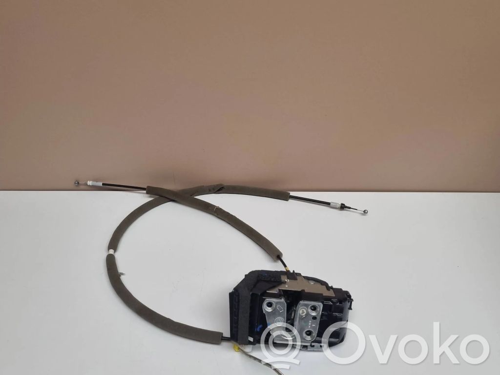 Nissan Qashqai Задний замок 