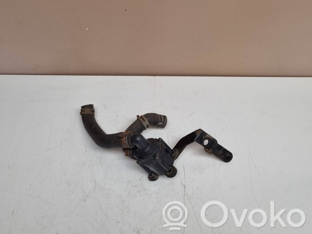Volkswagen Jetta VI Pompă electrică auxiliară lichid de răcire/apă 