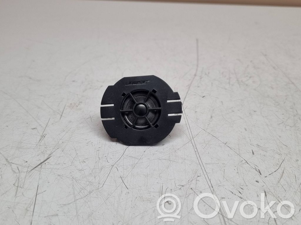 Nissan Qashqai Front door high frequency speaker 