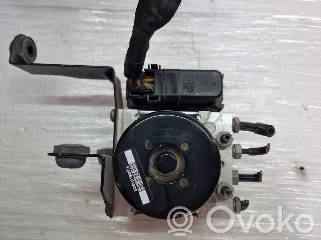 Volvo V40 ABS Pump 