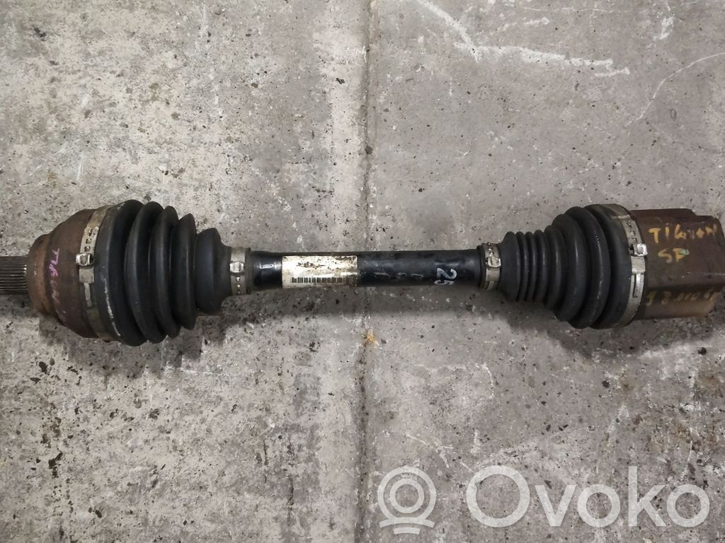 Volkswagen Tiguan Eje de transmisión delantero 