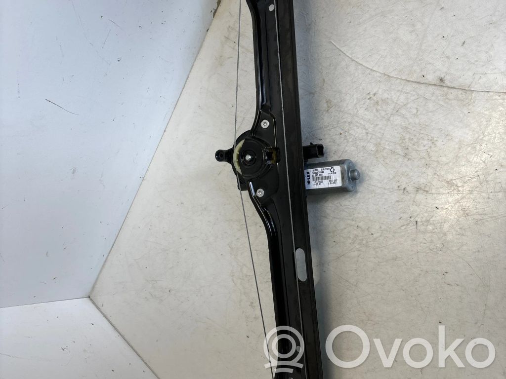 Iveco Daily 6th gen Elektryczny podnośnik szyby drzwi przednich 
