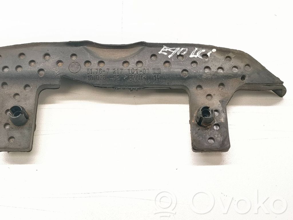 BMW 3 E90 E91 Engine hood trim 