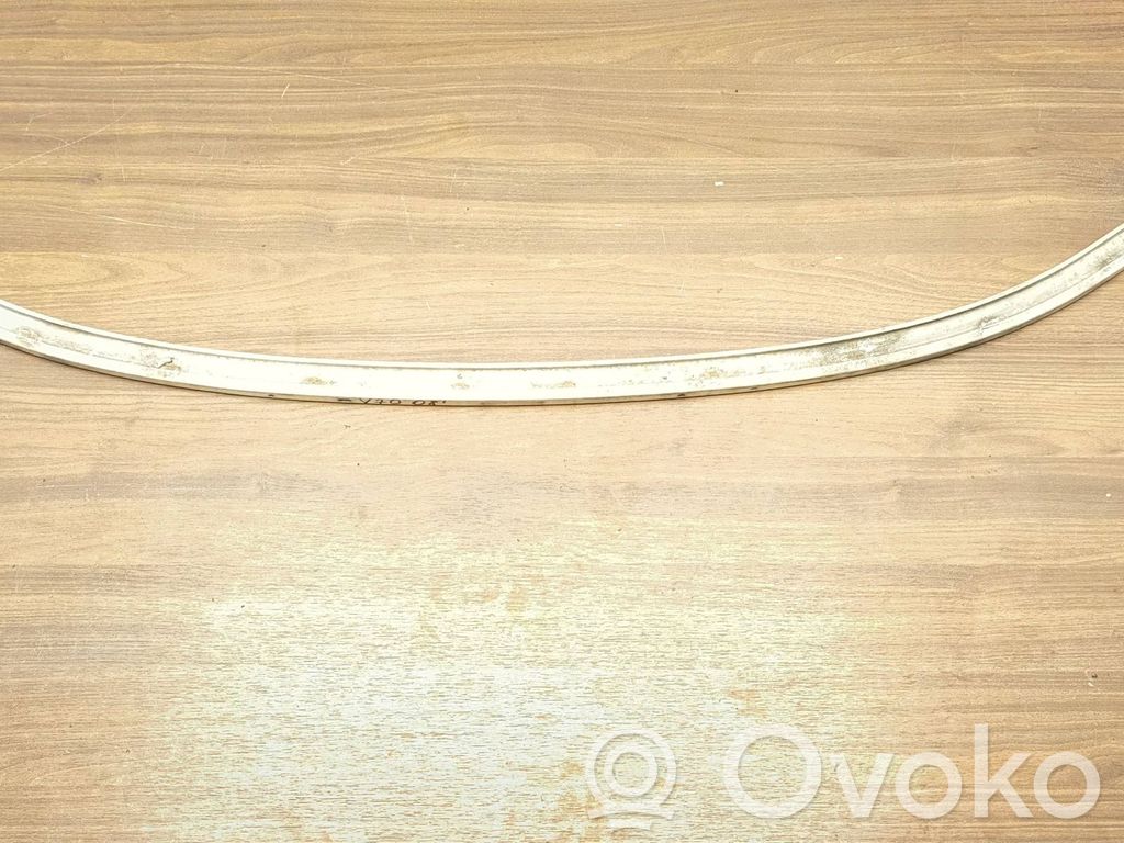 Volvo V70 Front bumper support beam 