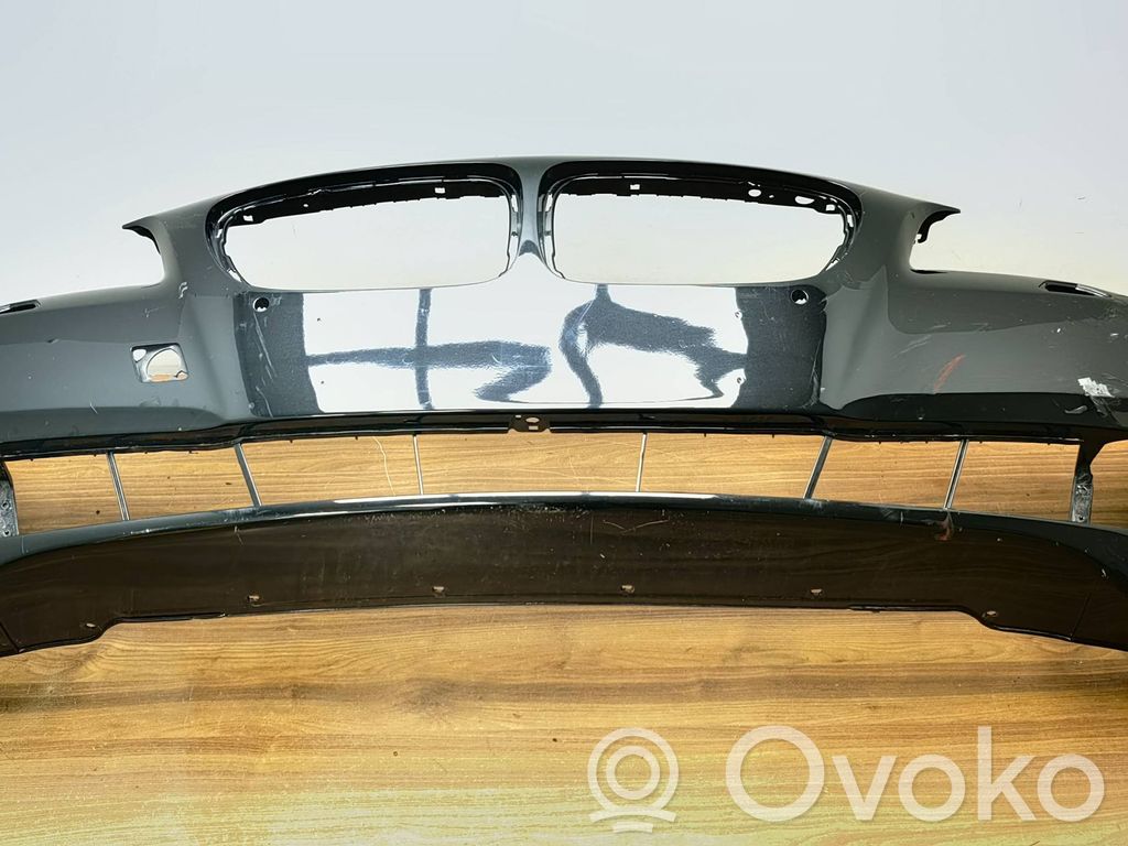 BMW 5 F10 F11 Etupuskuri 