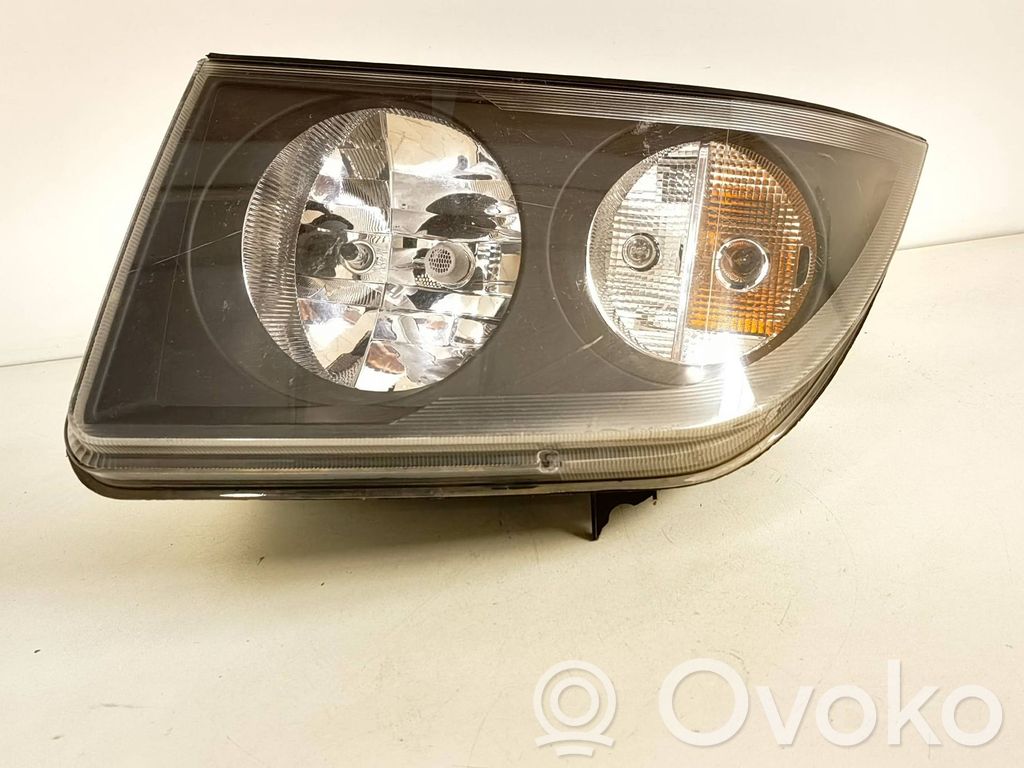 Volkswagen Crafter Headlight/headlamp 